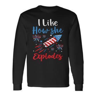 I Likehe Explodes Fireworks 4Th Of July カップル 長袖Tシャツ - Kawaiitshirt