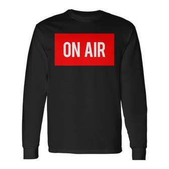 On Air レトロ Dj マイク ポッドキャスト ヴィンテージ バイブ ギフト 長袖Tシャツ - Kawaiitshirt