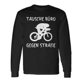 Triathlete Office Against Road Bike ランニング トライアスロンスポーツ 長袖Tシャツ - Kawaiitshirt