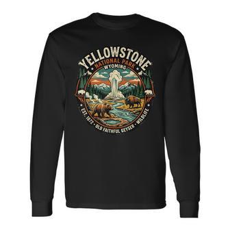 Yellowstone National Park Wyoming Old Faithful Geyser Badge Long Sleeve T-Shirt - Thegiftio UK