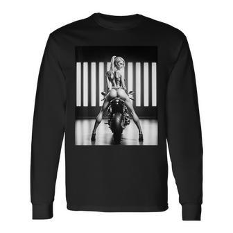 セクシーガールグラフィックtシャツ セクシーブロンドブーティモデルバイカーベイブ 長袖Tシャツ - Kawaiitshirt