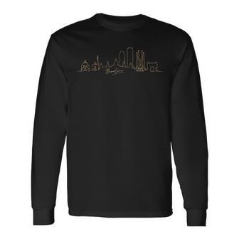 バルセロナ、スペイン エレガントなトラベルラインアートデザイン。 長袖Tシャツ - Kawaiitshirt