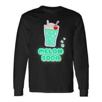 メロンソーダ／クリームソーダ 夏 （デリシャス スイーツ）昭和レトロ ポップ 80S かわいい イラスト 長袖Tシャツ - Kawaiitshirt