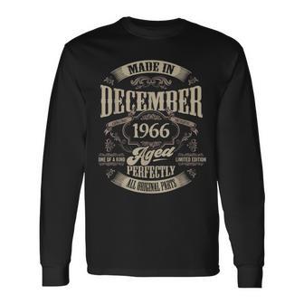 ヴィンテージ還暦伝説 1966年12月 60歳の贈り物 長袖Tシャツ - Kawaiitshirt