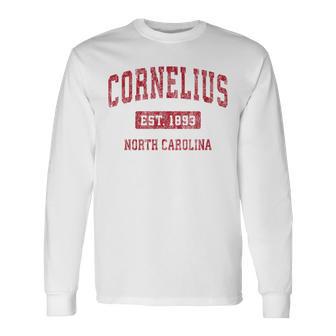 Cornelius North Carolina Nc ビンテージスポーツデザイン レッドデザイン 長袖Tシャツ - Kawaiitshirt