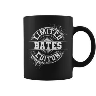 Bates 面白い 苗字 ファミリーツリー 誕生日 同窓会 ギフトアイデア 長袖tシャツ コーヒーマグ - Kawaiitshirt