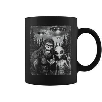 Bigfoot Alien Selfie Rock On Peace Sign Ufo Sasquatch Coffee Mug - Monsterry