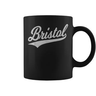 Bristol バーシティ スクリプト アスレチック スポーツ ジャージスタイル コーヒーマグ - Kawaiitshirt