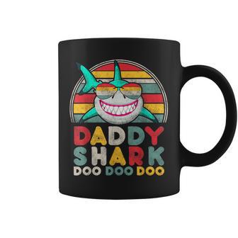 メンズ Daddyhark Doo キュート レトロ メンズ 父の日 ギフト アイデア コーヒーマグ - Kawaiitshirt