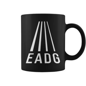 Eadg 4弦 ベースギタープレーヤー ベーシストパースペクティブ 長袖tシャツ コーヒーマグ - Kawaiitshirt