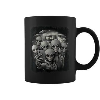 Happy Aliens Groupelfie Area 51 Ufo Extraterrestre Taza de café - Regaloses