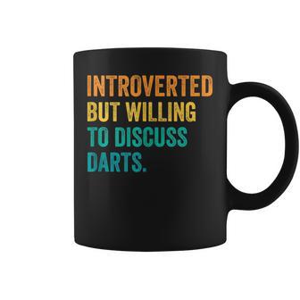 Introvertido Pero Dispuesto A Discutir Dardos Jugador De Dardos In Mangas Taza de café - Regaloses