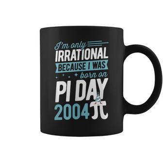 Je Neuis Irrationnel Que Parce Que Jeuis Né Le Jour Du Pi 2004 Tasse - Cadeauxyz
