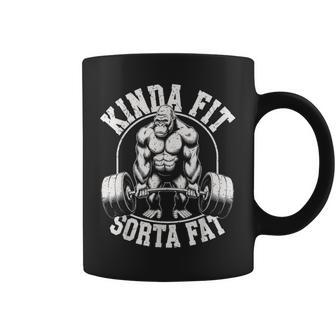 Kinda Fitorta Fat Gorilla 面白いワークアウトジムウェイトリフティング コーヒーマグ - Kawaiitshirt