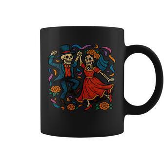 Pareja Esqueleto Bailando Celebración Día De Muertos Cuello Taza de café - Regaloses
