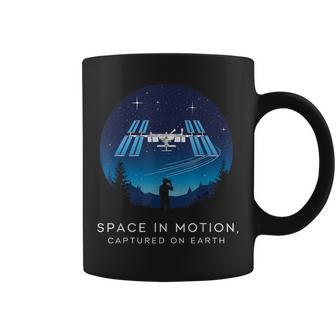 Stationpatiale Au-Dessus Du Paysage Nocturne Tasse - Cadeauxyz