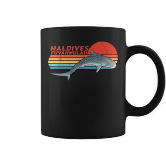 Tiburón Tigre Fuvahmulah República De Las Maldivas Retro Taza de café - Regaloses