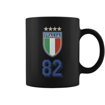 イタリア 1982 ワールドカップ サッカー ヴィンテージ クレスト グラフィック コーヒーマグ - Kawaiitshirt