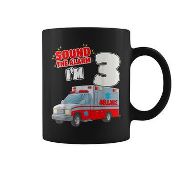 キッズ Ems 車 3歳の誕生日シャツ 3歳 救急車 コーヒーマグ - Kawaiitshirt