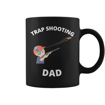 クレイトラップ 射撃 お父さん アウトドア スポーツ メンズ 長袖tシャツ コーヒーマグ - Kawaiitshirt
