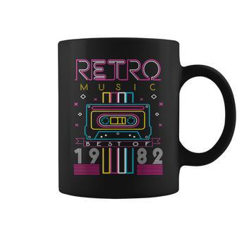 誕生日 1982年 誕生日 1982年 男性 1982年 1982年生まれ コーヒーマグ - Kawaiitshirt