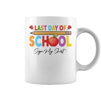Last Day Of School Sign My Autograph Graduation Coffee Mug - Thegiftio UK