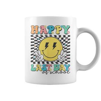 Happy Checkered Last Day Of School Teacher Student Kids Coffee Mug - Thegiftio UK