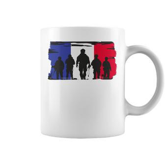 Hommeoldats Et Drapeau Français Idée-Cadeau Ancien Militaire Haut De Gamme Tasse - Cadeauxyz
