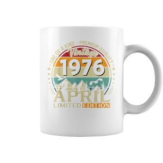 ヴィンテージカー 1976 年4月 50 歳の誕生日 1976 年のクラシックカー コーヒーマグ - Kawaiitshirt