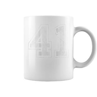 背面に41番。 コーヒーマグ - Kawaiitshirt