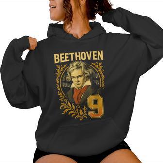 Art De Portrait Du Compositeur De Musique Classique Beethoven 9 Sweat à capuche femme - Cadeauxyz