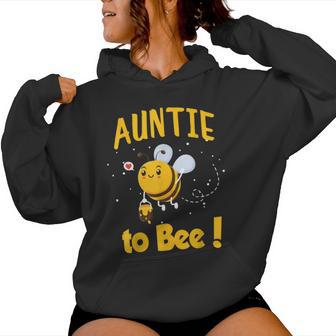 Auntie To Bee Being An Auntie Sudadera con capucha para mujer - Regaloses