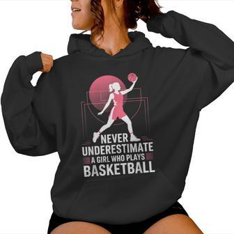 Hoops Never Underestimate A Girl Who Playing Basketball レディースパーカー - Kawaiitshirt