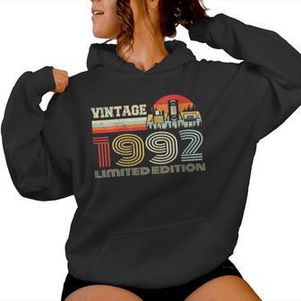 Intage 1992 Classic Birthday 1992 Cassette Tapeintage Cuello Sudadera con capucha para mujer - Regaloses