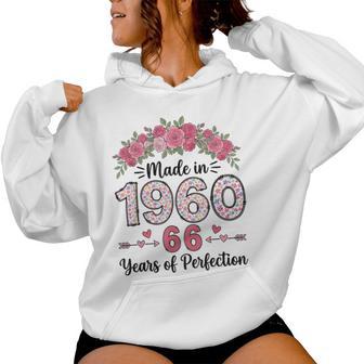Hecho En 1960 Regalos Florales De 66 Cumpleaños Para Es De 66 Años Sudadera con capucha para mujer - Regaloses