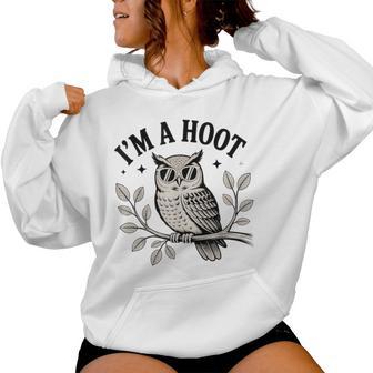 Retro I'm A Hoot Owl Bird Lover Sarcastic Jokes Owl Women Hoodie - Thegiftio UK