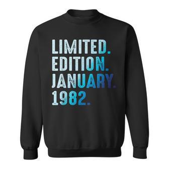 1982年1月 1982年誕生日1982年限定版 スウェットシャツ - Kawaiitshirt