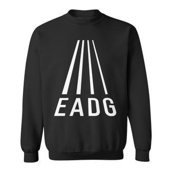 Eadg 4弦 ベースギタープレーヤー ベーシストパースペクティブ 長袖tシャツ スウェットシャツ - Kawaiitshirt