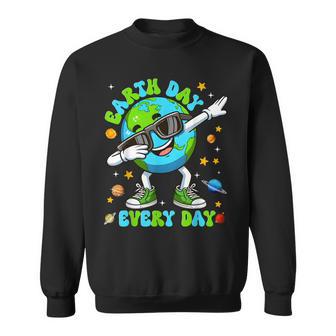 Earth Day Every Day Dabbing Planet Environment Boy Sweatshirt - Thegiftio