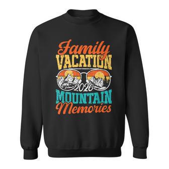 Family Vacation 2026 Mountain Memories Matching Family Group Sweatshirt - Thegiftio