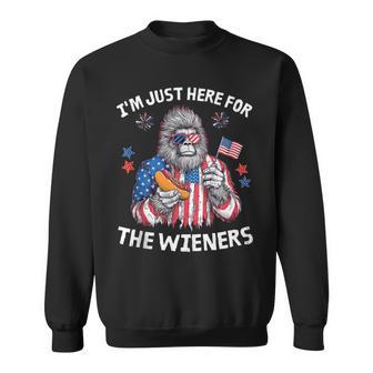 Just Here For Wieners Hotdog Bbq 4Th Of July Patriot Bigfoot Sweatshirt - Monsterry UK