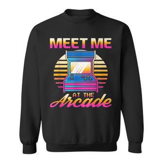 Meet Me At The Arcade Gameraporwave レトロビデオゲーム ゲーマービデオゲーム スウェットシャツ - Kawaiitshirt