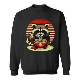 Raccoon Ramen Japonés Divertido Gráfico Kawaii Raccoon Anime Camisa de entrenamiento - Regaloses
