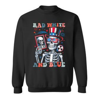 Rad White And Blue Skeleton Patriotic Radiology Mri Ct Sweatshirt - Thegiftio UK