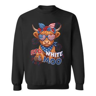 Red White And Moo Highland Cow 4Th July 250 Years Patriotic Sweatshirt - Thegiftio UK