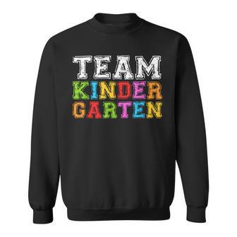 Team Kindergarten Lehrer Graduation Sweatshirt - Seseable