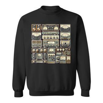 セットアップ ヴィンテージ オーディオ Hifi サウンドシステム ミックスメディア コラージュ スウェットシャツ - Kawaiitshirt