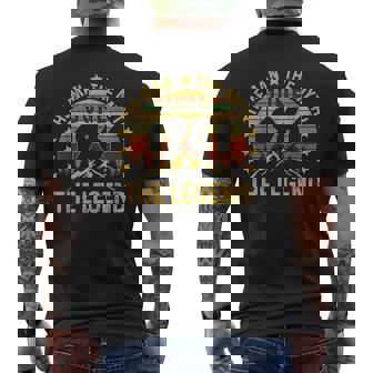 60 Years Old Birthday The Man Myth Legend 1961年6月 メンズTシャツ バックプリント - Kawaiitshirt