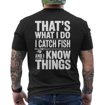 C'est Ce Que Je Fais J'attrape Du Poisson Et Jeais Des Choses T-shirt imprimé au dos - Cadeauxyz