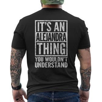 C'est Un Truc D'alejandra Que Tu Ne Comprendrais Pas Nom T-shirt imprimé au dos - Cadeauxyz